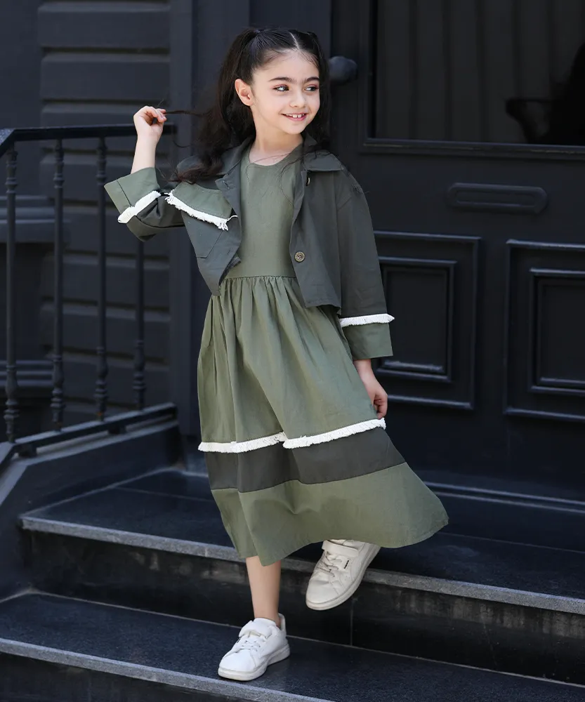 کت و سارافون ریش دار Q44089