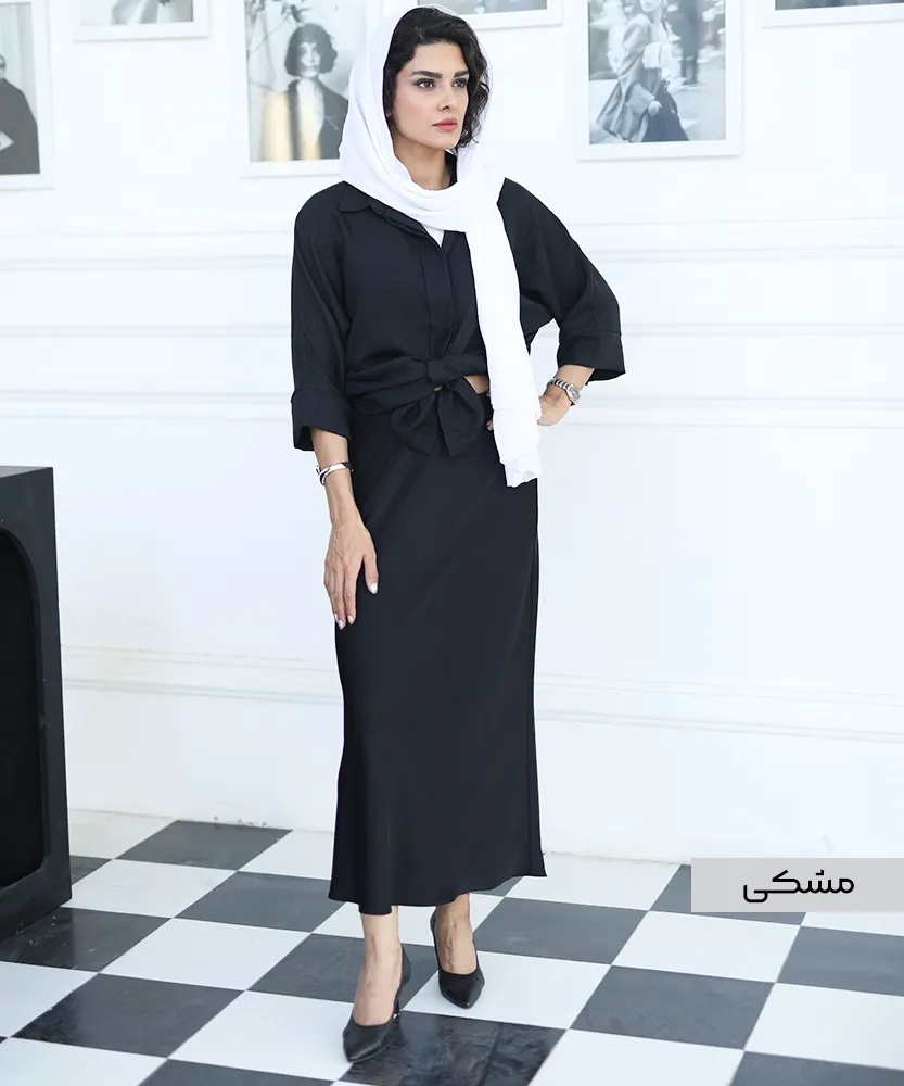 مانتو دکمه مخفی رنگ مشکی